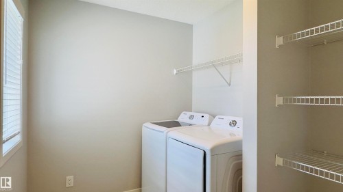 932 Mcconachie Blvd, Edmonton, AB - Indoor Photo Showing Laundry Room