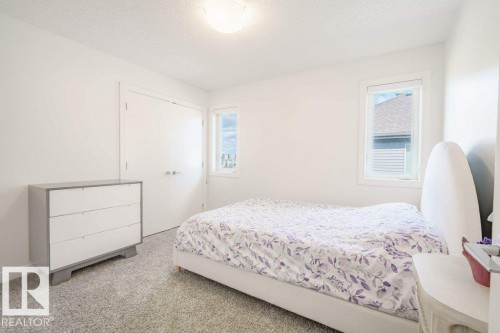 3386 Cutler Crescent, Edmonton, AB - Indoor Photo Showing Bedroom