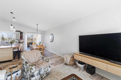 4328 48A Ave, Onoway, AB - Indoor