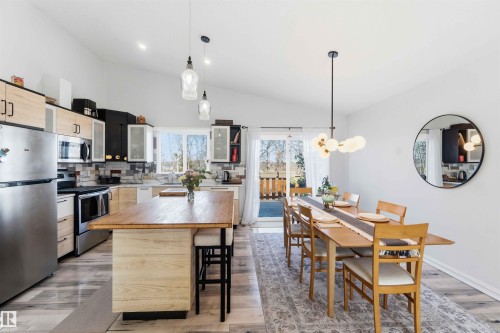 4328 48A Ave, Onoway, AB - Indoor