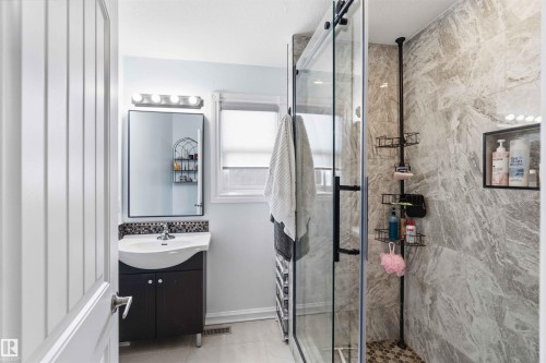 4328 48A Ave, Onoway, AB - Indoor Photo Showing Bathroom