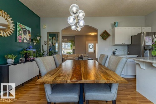 1676 Tomlinson Common, Edmonton, AB - Indoor Photo Showing Dining Room