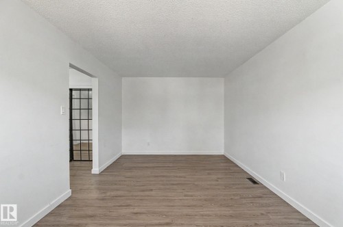 3317 107 Avenue, Edmonton, AB - Indoor Photo Showing Other Room