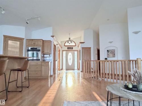 16203 89 Street Nw, Edmonton, AB - Indoor Photo Showing Other Room