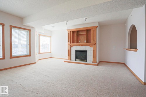 16203 89 Street, Edmonton, AB - Indoor With Fireplace