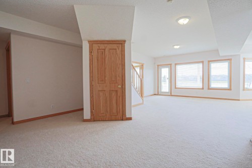 16203 89 Street, Edmonton, AB - Indoor Photo Showing Other Room