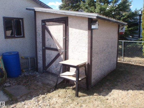 4510 57 Avenue, Barrhead, AB - Outdoor With Exterior