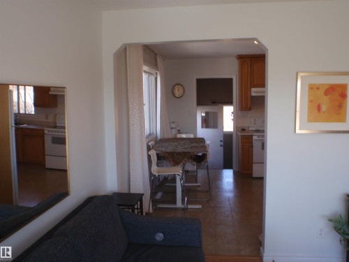 4510 57 Avenue, Barrhead, AB - Indoor Photo Showing Kitchen