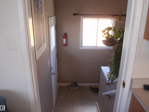 4510 57 Avenue, Barrhead, AB - Indoor Photo Showing Other Room