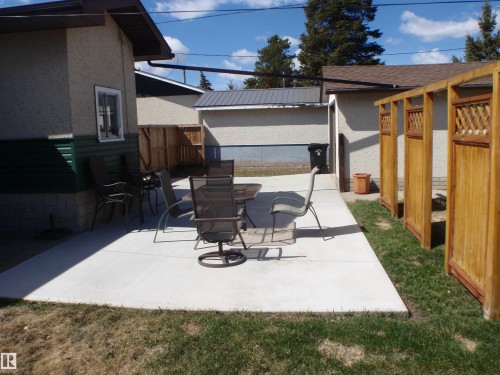 4510 57 Avenue, Barrhead, AB - Outdoor