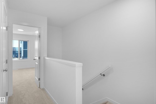 111 1009 Cy Becker Road, Edmonton, AB - Indoor Photo Showing Other Room