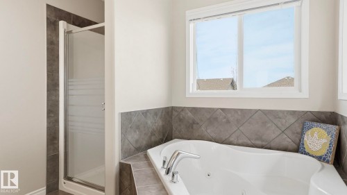37 Codette Way, Sherwood Park, AB - Indoor Photo Showing Bathroom