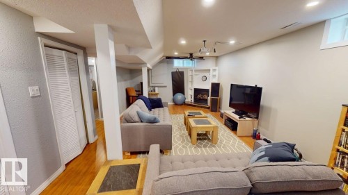 4116 55C Ave, Drayton Valley, AB - Indoor