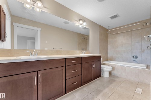 3650 13 Street, Edmonton, AB - Indoor Photo Showing Bathroom