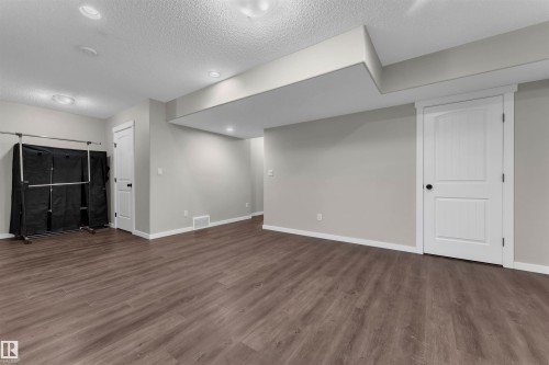 3650 13 Street, Edmonton, AB - Indoor Photo Showing Other Room
