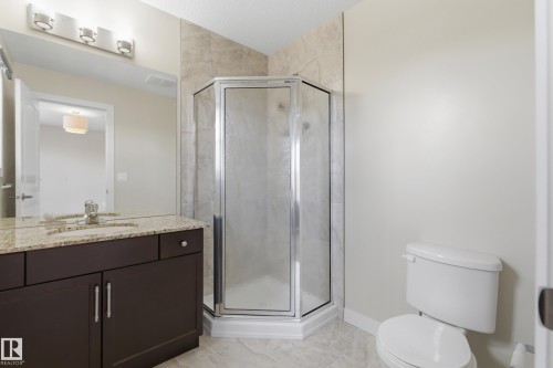39 Greenbury Boulevard, Spruce Grove, AB - Indoor Photo Showing Bathroom