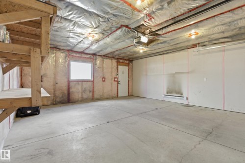 39 Greenbury Boulevard, Spruce Grove, AB - Indoor