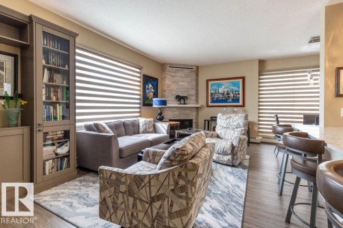 301 9707 105 Street, Edmonton, AB - Indoor Photo Showing Living Room