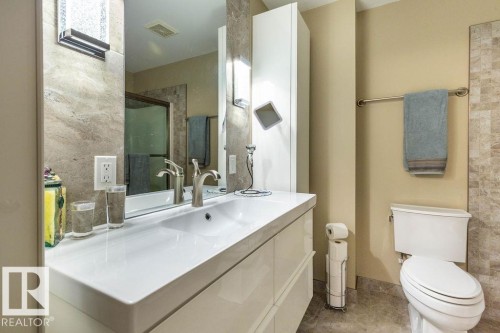 301 9707 105 Street, Edmonton, AB - Indoor Photo Showing Bathroom