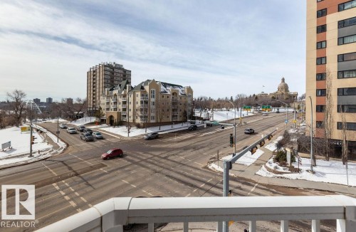 301 9707 105 Street, Edmonton, AB - Outdoor