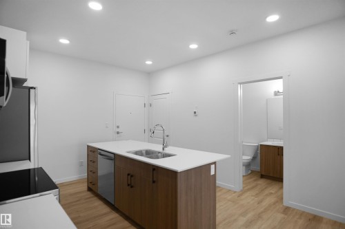 #101 3715 141 St Sw, Edmonton, AB - Indoor