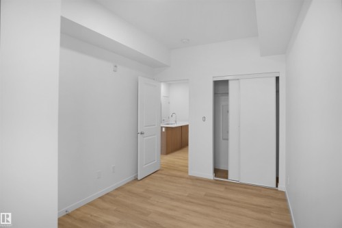 #101 3715 141 St Sw, Edmonton, AB - Indoor Photo Showing Other Room
