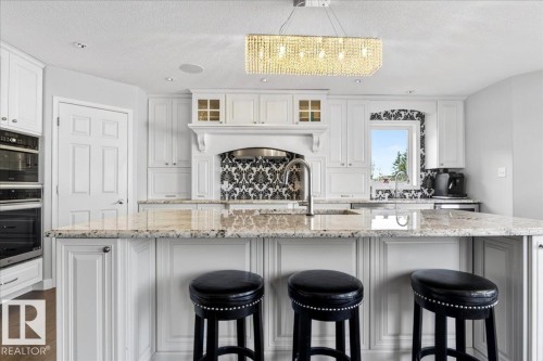 22 Harvest Bay, Stony Plain, AB - Indoor Photo Showing Kitchen With Upgraded Kitchen