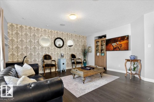 22 Harvest Bay, Stony Plain, AB - Indoor Photo Showing Living Room