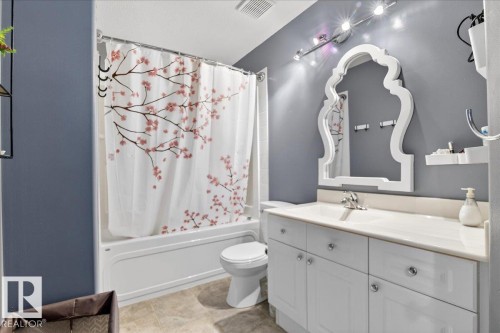 22 Harvest Bay, Stony Plain, AB - Indoor Photo Showing Bathroom