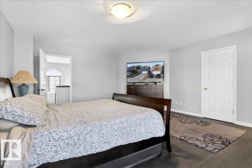 22 Harvest Bay, Stony Plain, AB - Indoor Photo Showing Bedroom