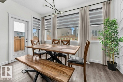 2107 14 Avenue, Edmonton, AB - Indoor Photo Showing Dining Room