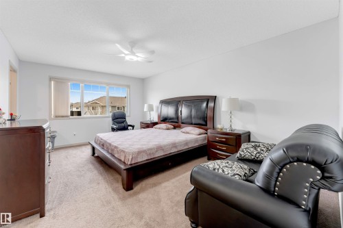 3048 16 Avenue, Edmonton, AB - Indoor Photo Showing Bedroom