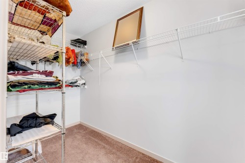 3048 16 Avenue, Edmonton, AB - Indoor With Storage