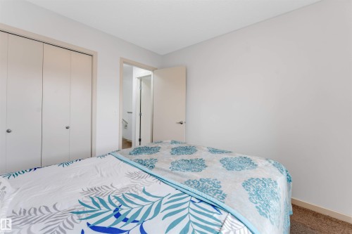 3048 16 Avenue, Edmonton, AB - Indoor Photo Showing Bedroom