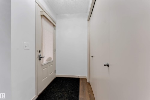 3048 16 Avenue, Edmonton, AB - Indoor Photo Showing Other Room