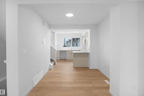 23 531 Merlin Landing, Edmonton, AB - Indoor Photo Showing Other Room