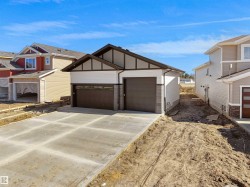 5225 47 Ave Calmar, AB T0C 0V0