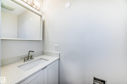 4916 116A Street, Edmonton, AB - Indoor Photo Showing Bathroom