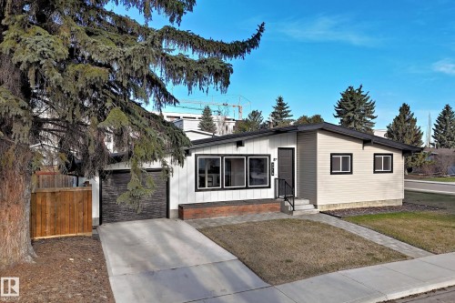 4916 116A Street, Edmonton, AB - Outdoor