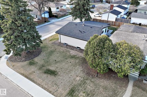 4916 116A Street, Edmonton, AB - Outdoor