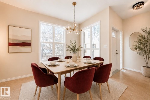 12308 117 Avenue, Edmonton, AB - Indoor Photo Showing Dining Room