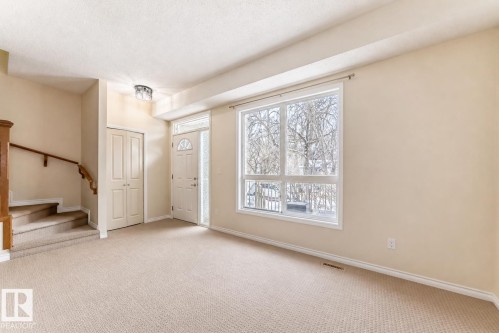 12308 117 Avenue, Edmonton, AB - Indoor Photo Showing Other Room