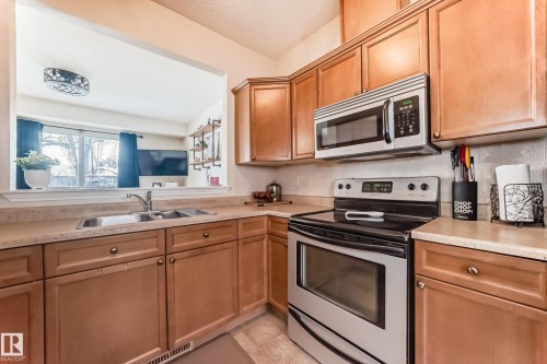12308 117 Avenue, Edmonton, AB - Indoor Photo Showing Kitchen With Double Sink