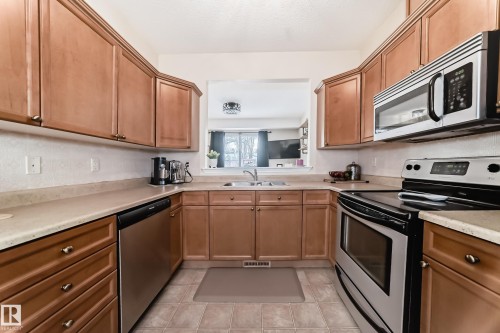 12308 117 Avenue, Edmonton, AB - Indoor Photo Showing Kitchen With Double Sink
