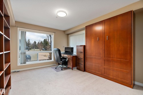 202 7510 89 Street, Edmonton, AB - Indoor Photo Showing Office