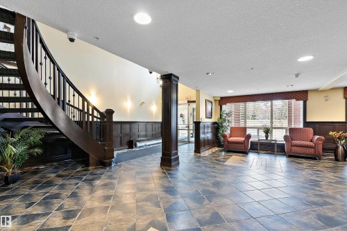 202 7510 89 Street, Edmonton, AB - Indoor