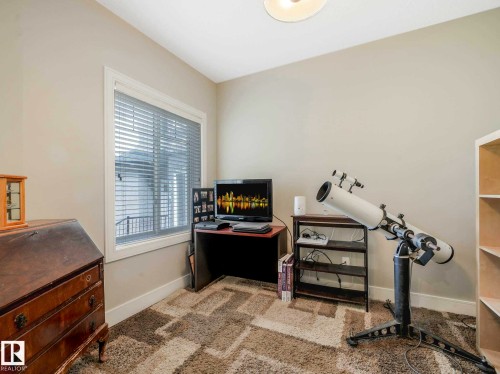 Image quality insufficient for description - 16251 135 Street Nw, Edmonton, AB - Indoor