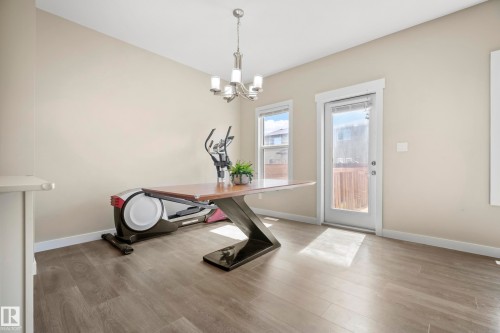 2456 Kelly Circle Circle, Edmonton, AB - Indoor