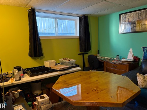 Image quality insufficient for description - 410 Main St, Alcomdale, AB - Indoor Photo Showing Other Room