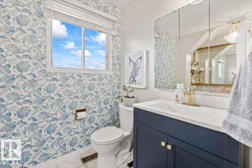 2446 78 Street, Edmonton, AB - Indoor Photo Showing Bathroom